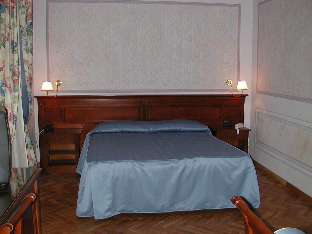 Hotel Villa Aurora Fiesole Bagian luar foto