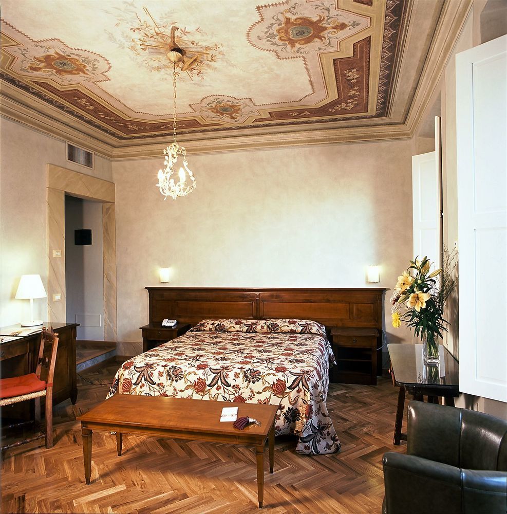 Hotel Villa Aurora Fiesole Bagian luar foto
