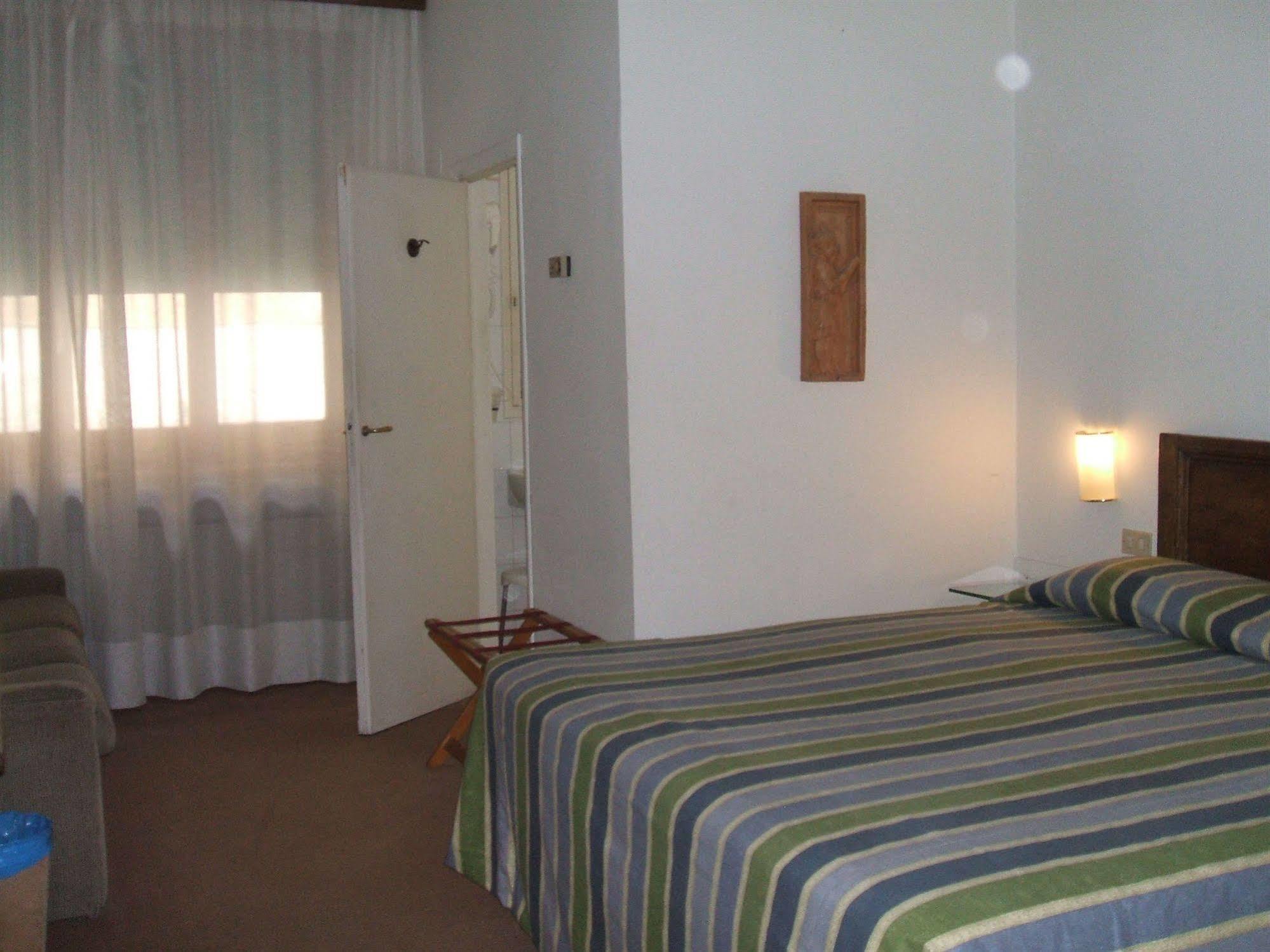 Hotel Villa Aurora Fiesole Bagian luar foto
